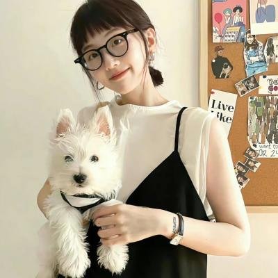 橘衫男子